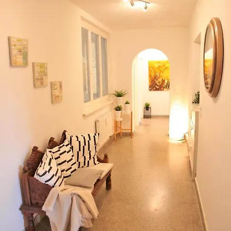 Modern In The Famous Postcard Apartment *